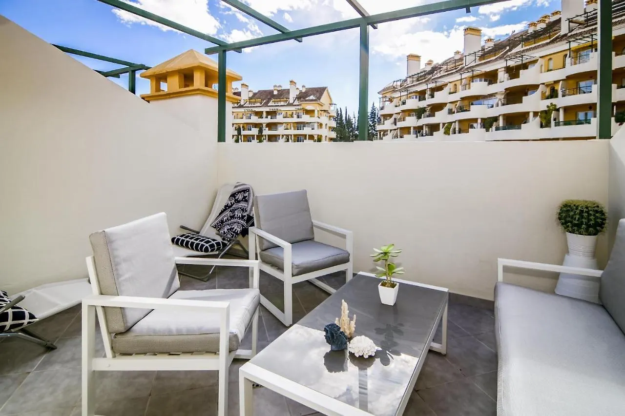 Sad-Spacious 2 Bedroom Duplex Puerto Banus Marbella 0*,